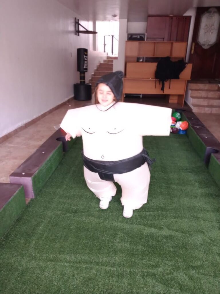 Juego de sumo gigante